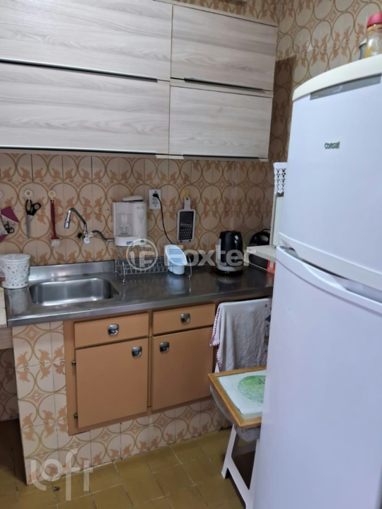 Apartamento à venda com 1 quarto, 42m² - Foto 4
