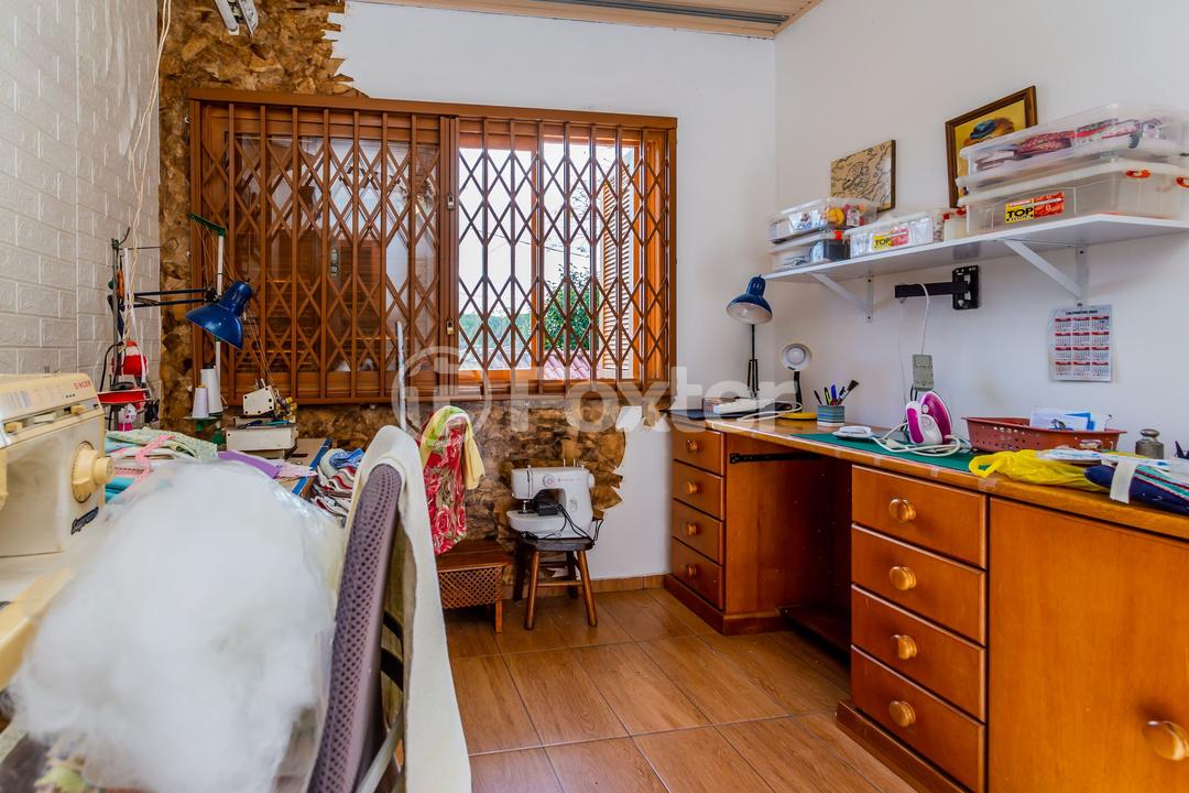 Casa à venda com 4 quartos, 200m² - Foto 11