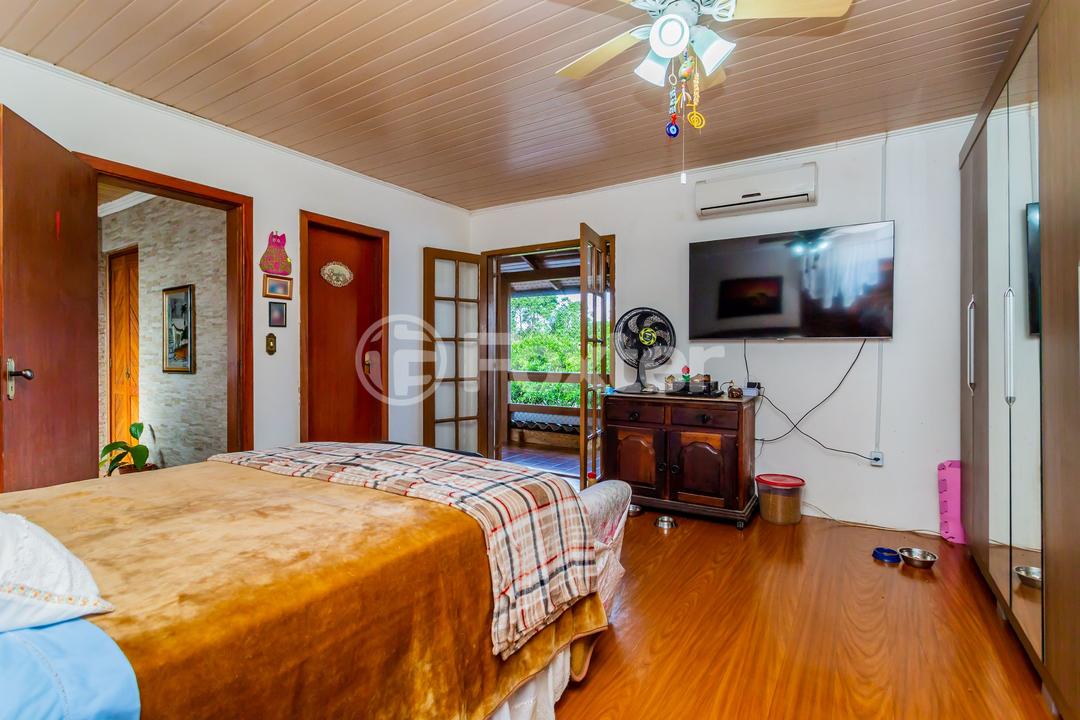 Casa à venda com 4 quartos, 200m² - Foto 17