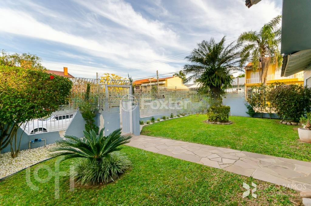 Casa à venda com 3 quartos, 256m² - Foto 42