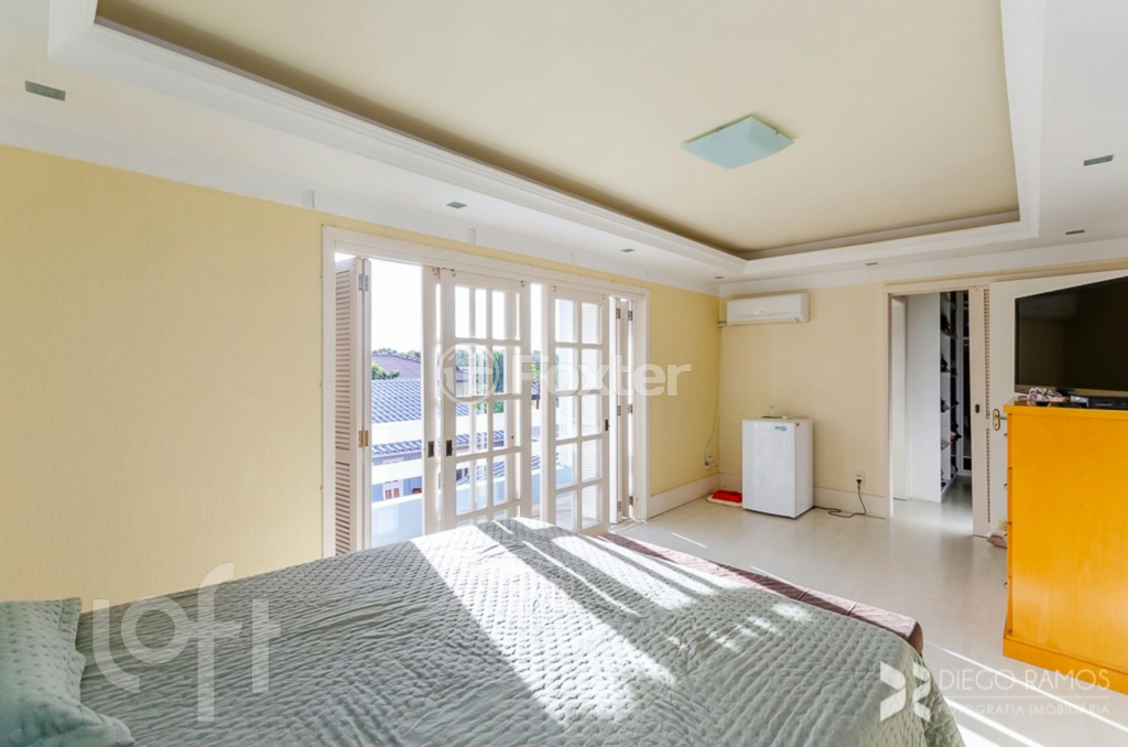 Casa à venda com 3 quartos, 256m² - Foto 16