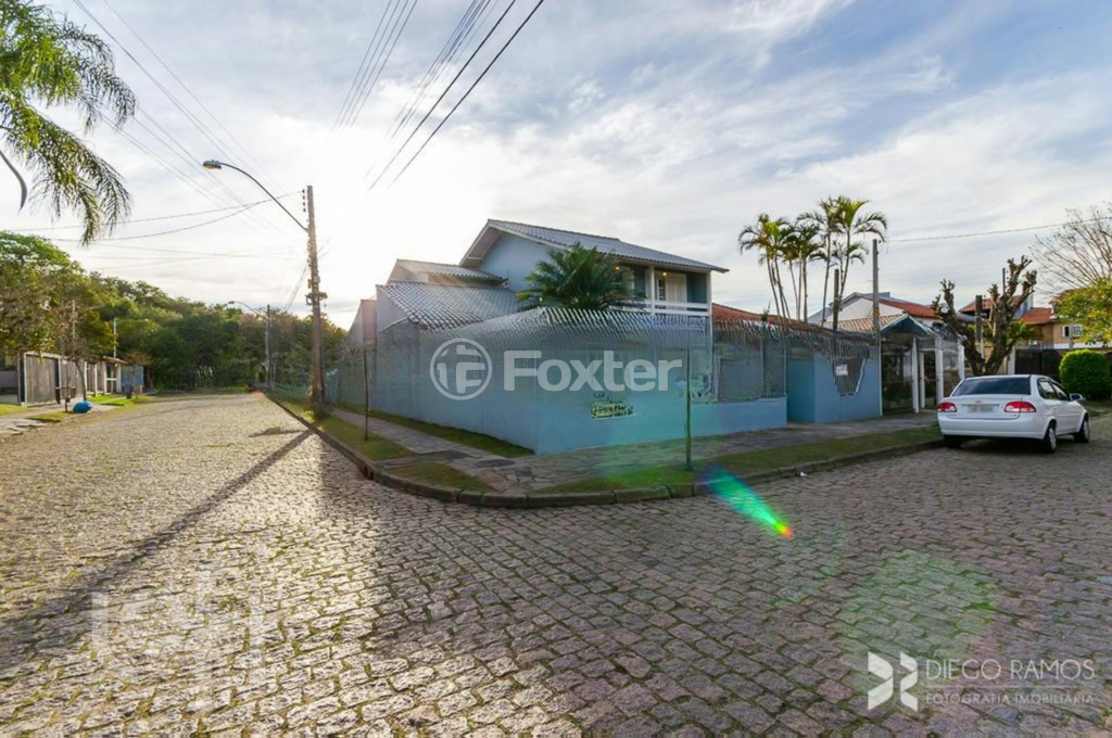 Casa à venda com 3 quartos, 256m² - Foto 47