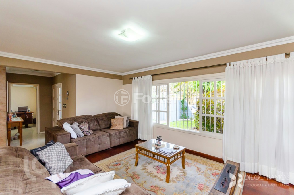 Casa à venda com 3 quartos, 256m² - Foto 8