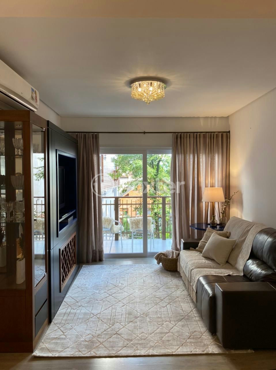 Apartamento à venda com 1 quarto, 57m² - Foto 2