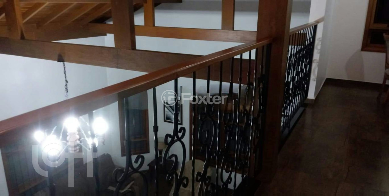 Casa à venda com 3 quartos, 300m² - Foto 34