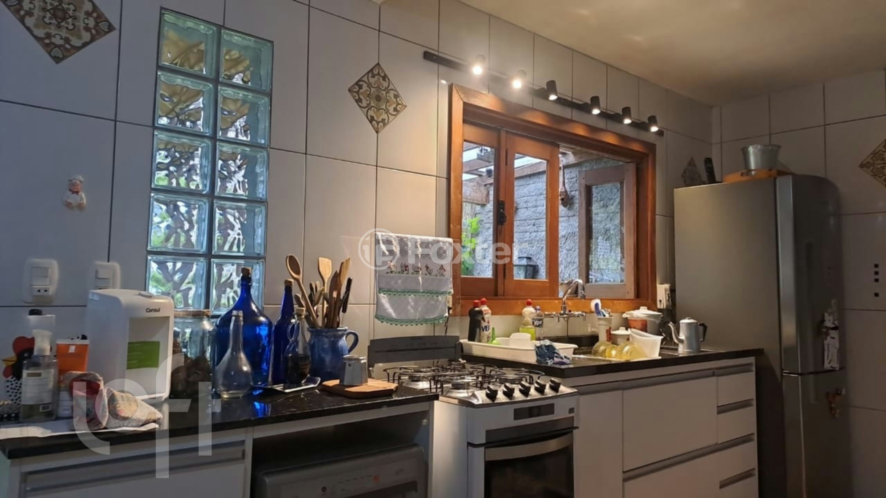 Casa à venda com 3 quartos, 300m² - Foto 32
