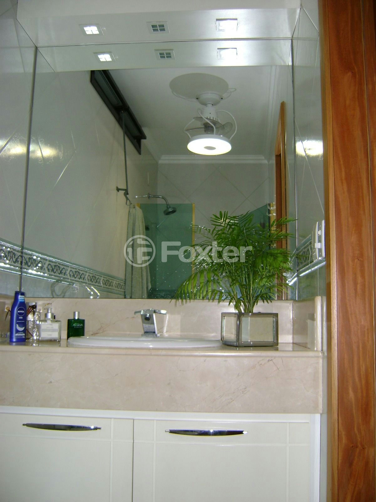 Casa à venda com 3 quartos, 200m² - Foto 12