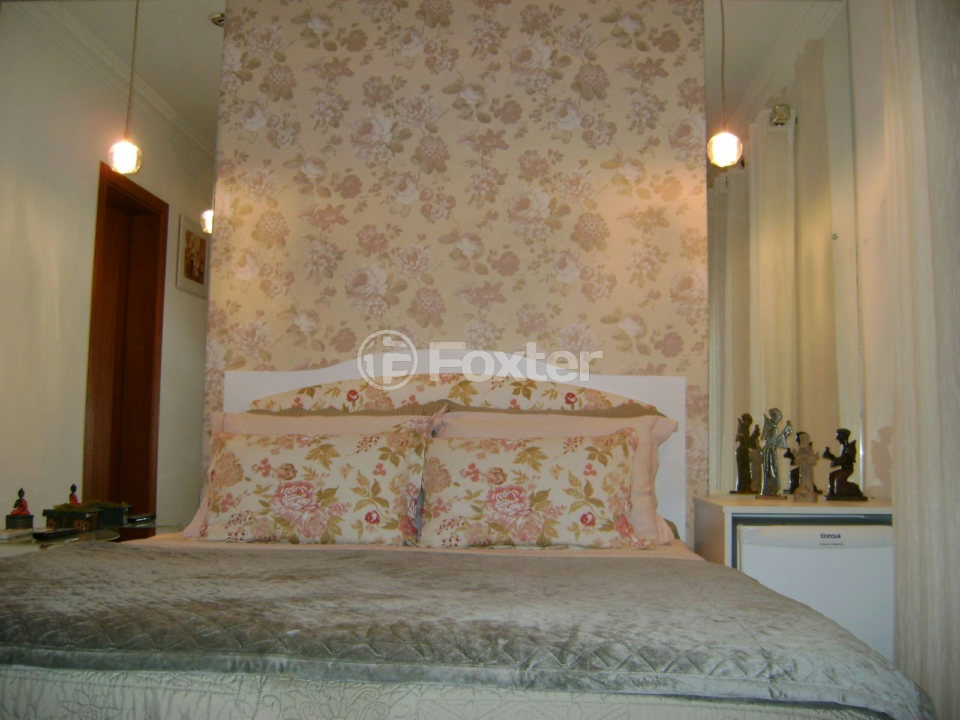 Casa à venda com 3 quartos, 200m² - Foto 9