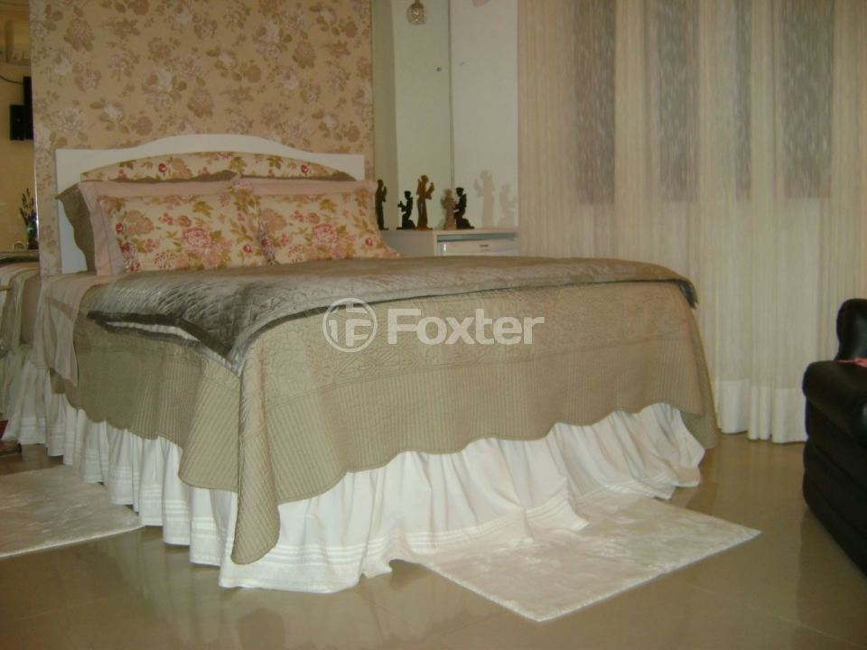 Casa à venda com 3 quartos, 200m² - Foto 8