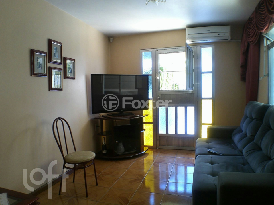 Casa à venda com 2 quartos, 137m² - Foto 1