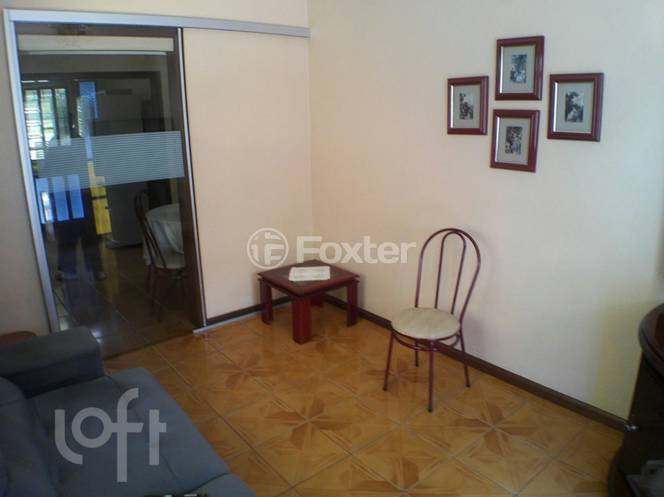 Casa à venda com 2 quartos, 137m² - Foto 2