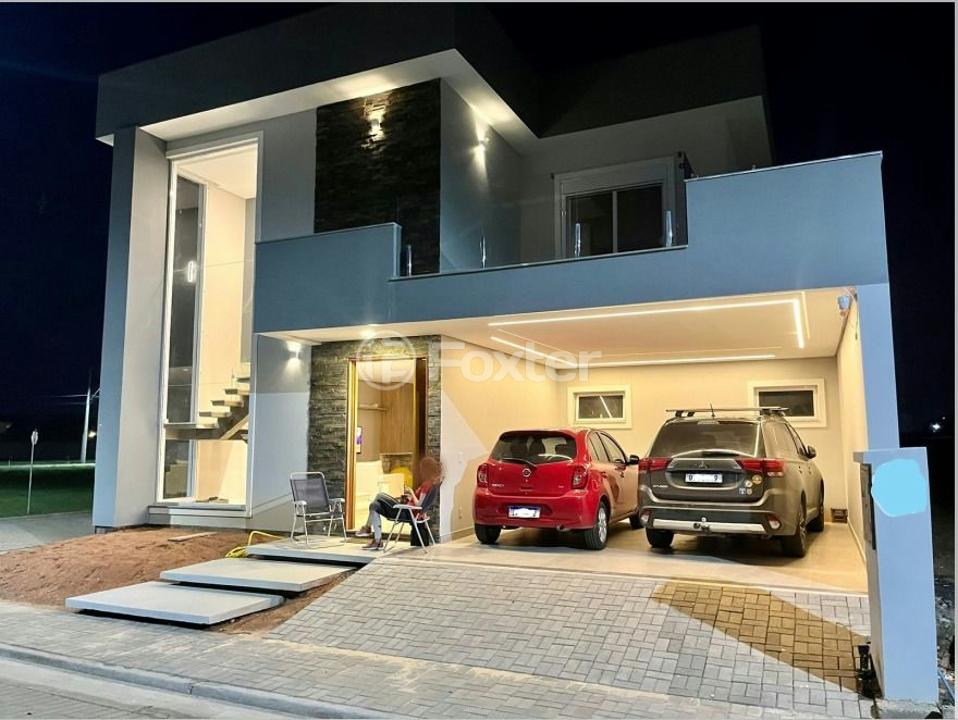 Casa de Condomínio à venda com 3 quartos, 234m² - Foto 1