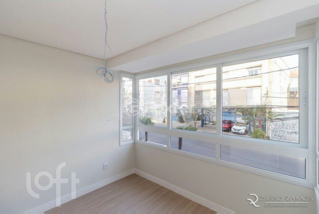 Apartamento à venda com 1 quarto, 45m² - Foto 2