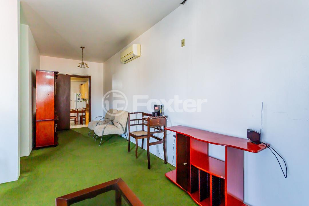 Casa à venda com 2 quartos, 200m² - Foto 4