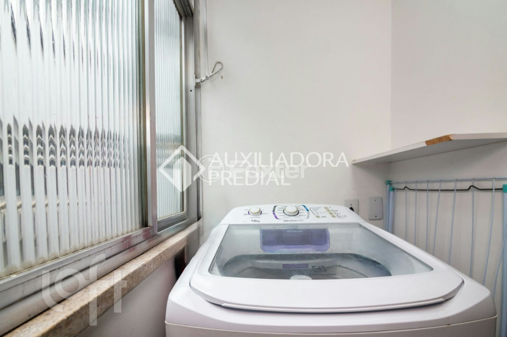 Apartamento à venda com 2 quartos, 57m² - Foto 13