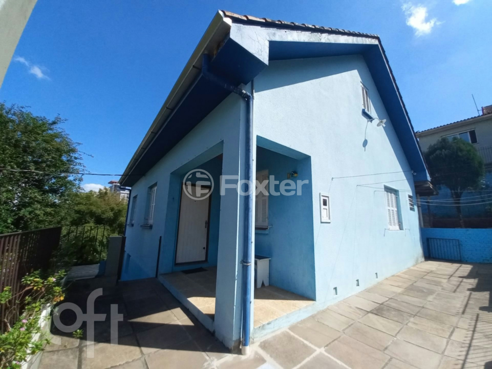 Casa à venda com 7 quartos, 385m² - Foto 4