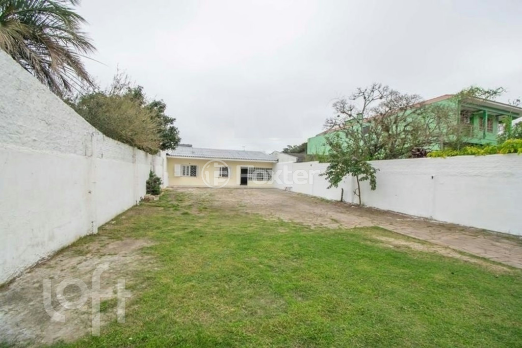 Casa à venda com 3 quartos, 130m² - Foto 4