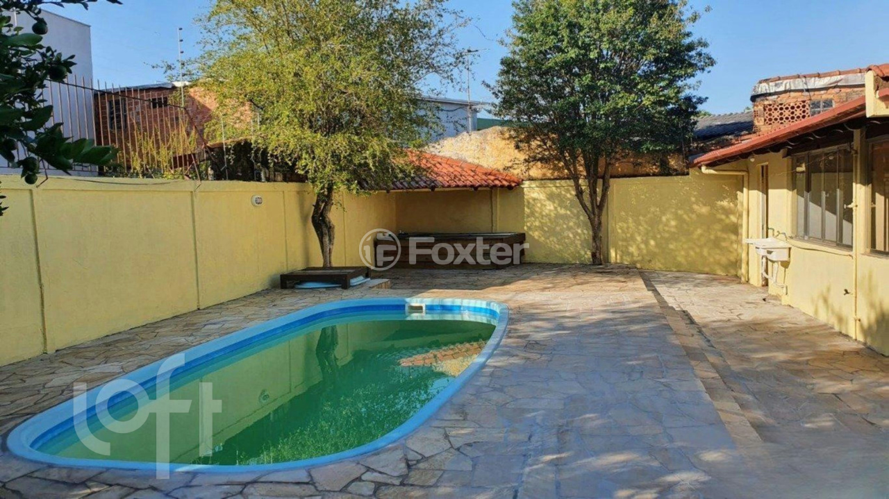 Casa à venda com 6 quartos, 213m² - Foto 17