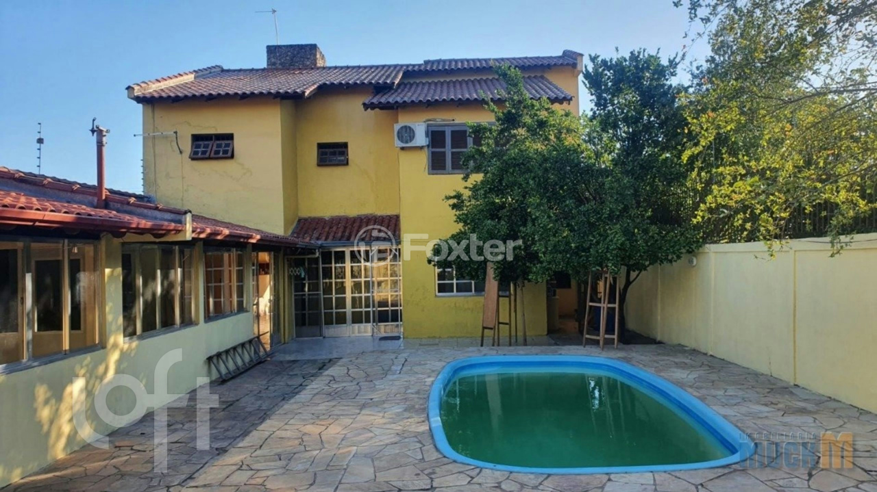 Casa à venda com 6 quartos, 213m² - Foto 16