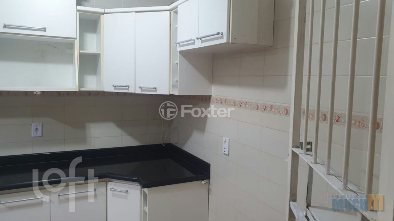 Casa à venda com 6 quartos, 213m² - Foto 7