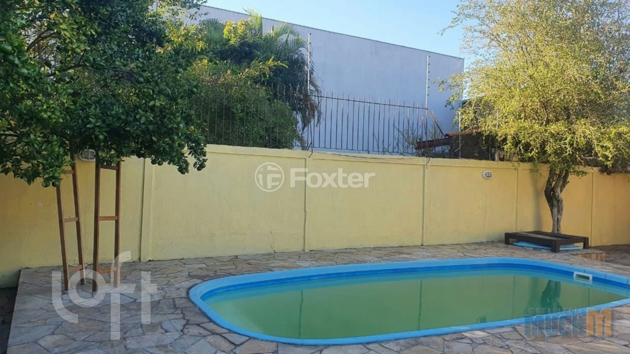 Casa à venda com 6 quartos, 213m² - Foto 14