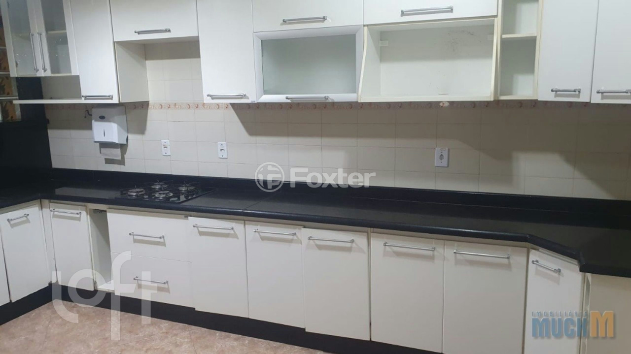 Casa à venda com 6 quartos, 213m² - Foto 3