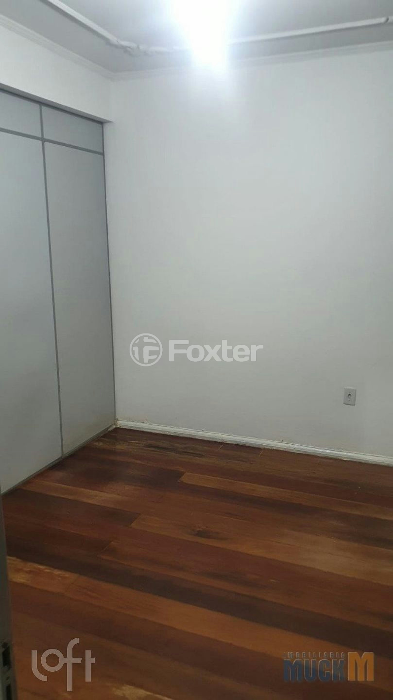 Casa à venda com 6 quartos, 213m² - Foto 5
