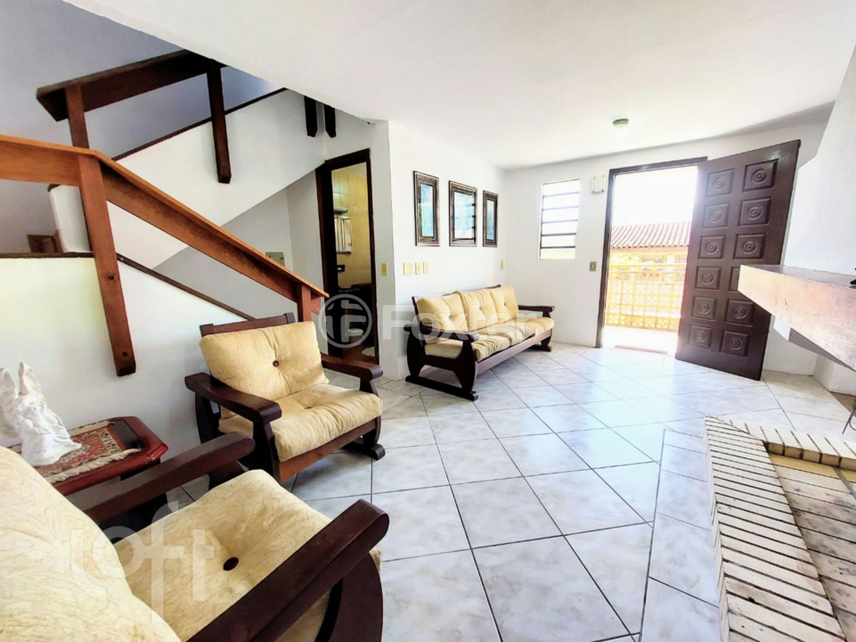 Casa à venda com 3 quartos, 200m² - Foto 3