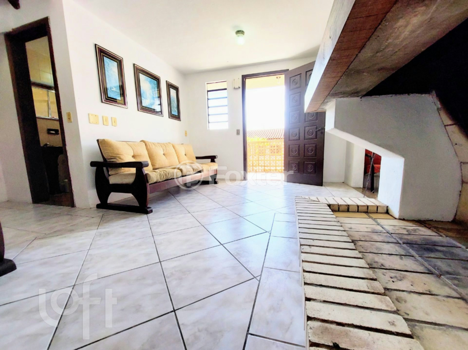 Casa à venda com 3 quartos, 200m² - Foto 4