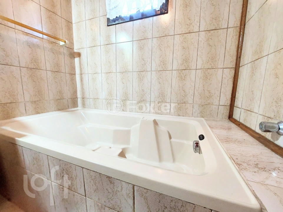 Casa à venda com 3 quartos, 200m² - Foto 35