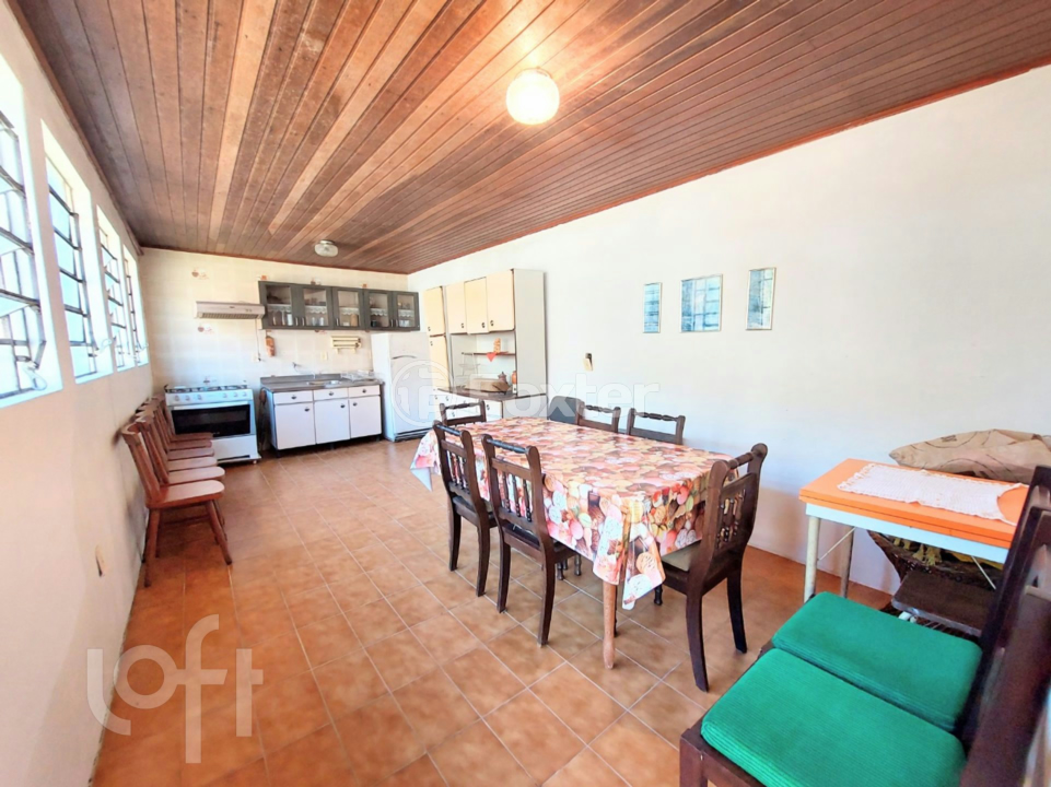 Casa à venda com 3 quartos, 200m² - Foto 47