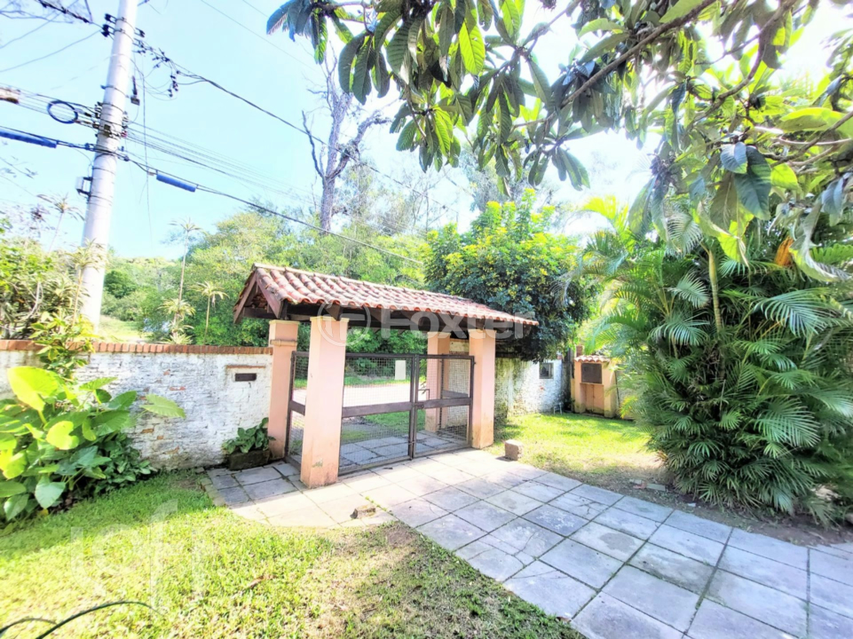 Casa à venda com 3 quartos, 200m² - Foto 61