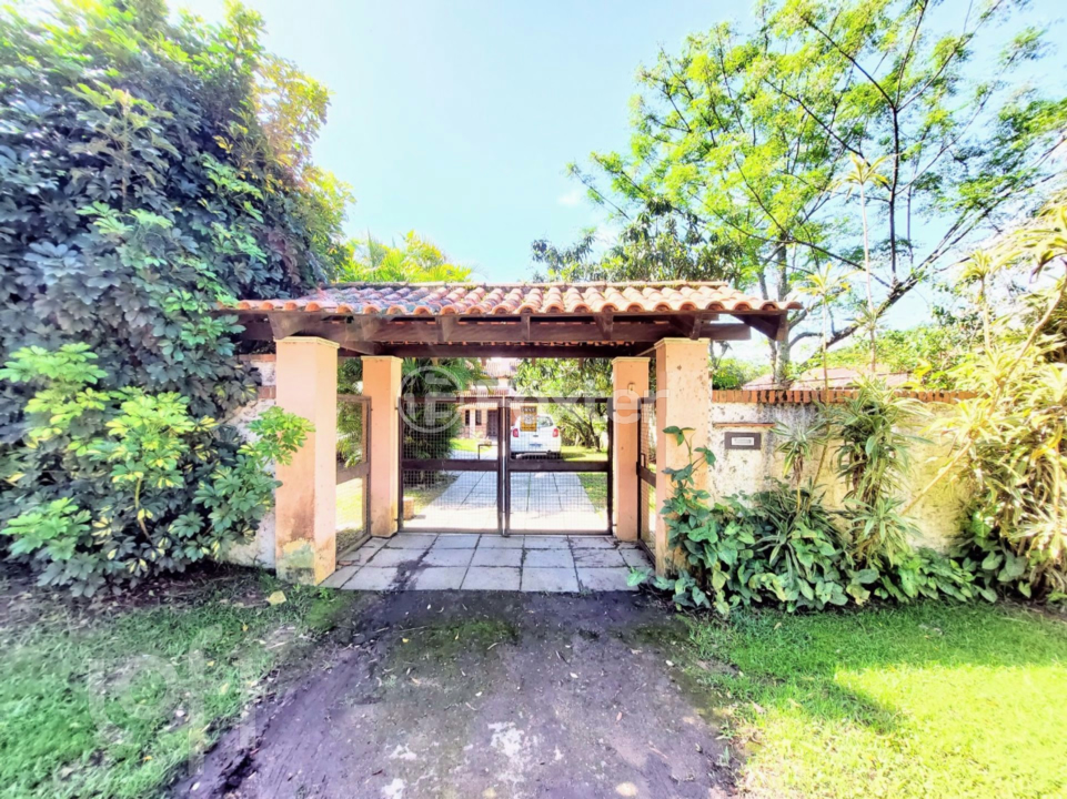 Casa à venda com 3 quartos, 200m² - Foto 67