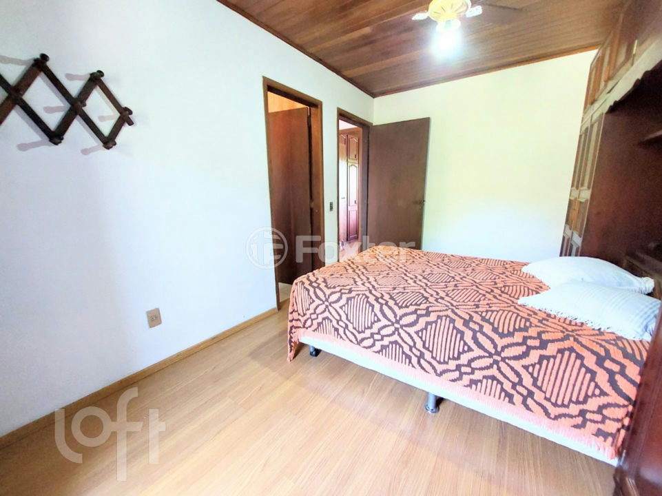 Casa à venda com 3 quartos, 200m² - Foto 31