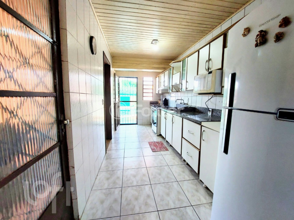 Casa à venda com 3 quartos, 200m² - Foto 12