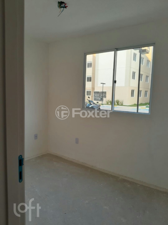 Apartamento à venda com 2 quartos, 41m² - Foto 4