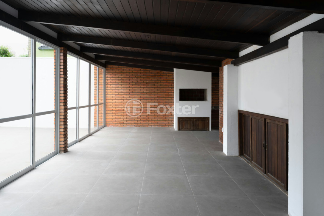 Cobertura à venda com 3 quartos, 215m² - Foto 2