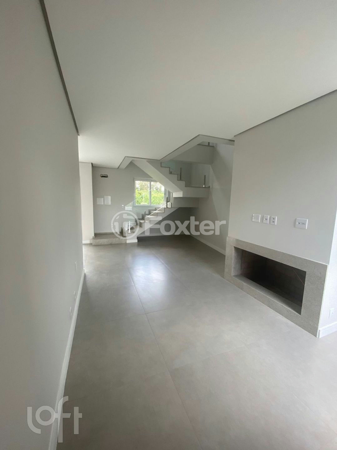 Casa de Condomínio à venda com 3 quartos, 160m² - Foto 2