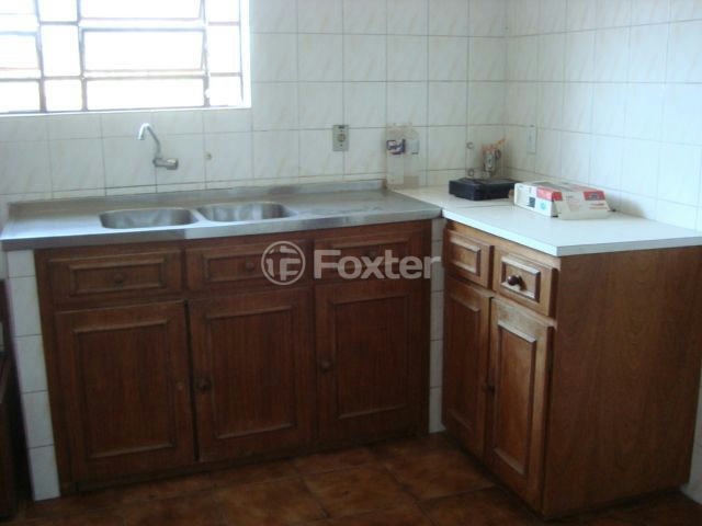 Casa à venda com 4 quartos, 176m² - Foto 23