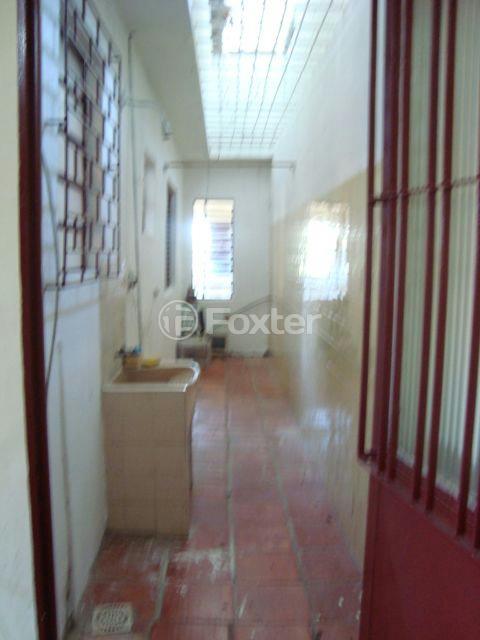 Casa à venda com 4 quartos, 176m² - Foto 13