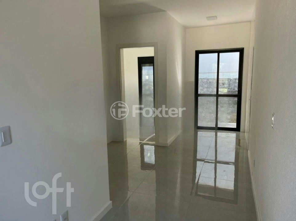 Casa à venda com 2 quartos, 44m² - Foto 9