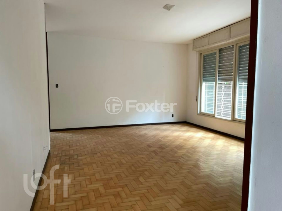 Casa à venda com 3 quartos, 289m² - Foto 3