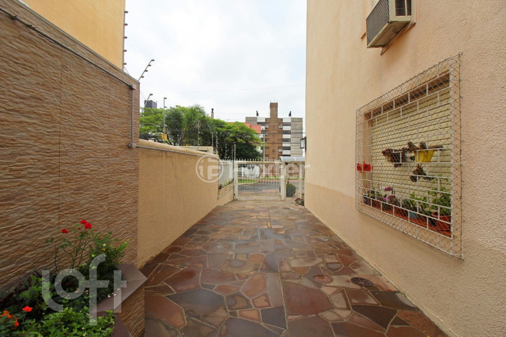 Apartamento à venda com 2 quartos, 60m² - Foto 20