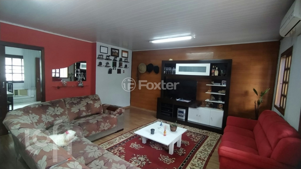 Casa à venda com 3 quartos, 150m² - Foto 2