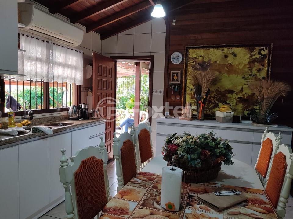 Casa à venda com 2 quartos, 150m² - Foto 6