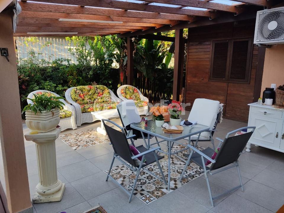 Casa à venda com 2 quartos, 150m² - Foto 11