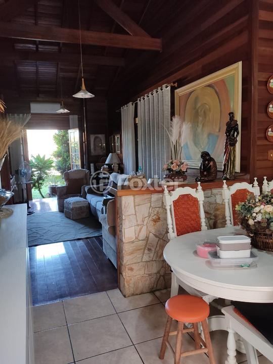 Casa à venda com 2 quartos, 150m² - Foto 7