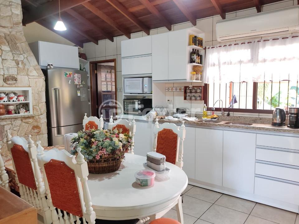 Casa à venda com 2 quartos, 150m² - Foto 9