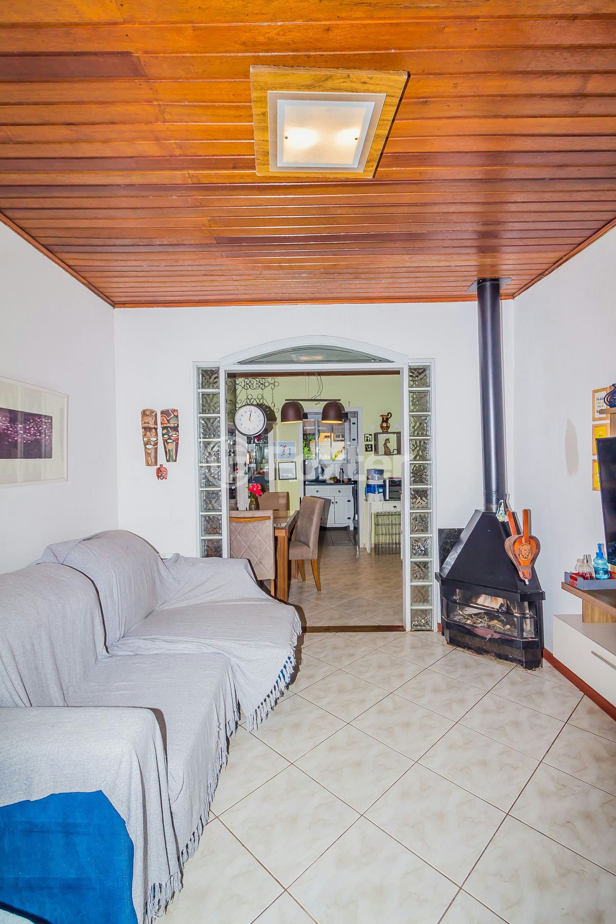 Casa à venda com 3 quartos, 105m² - Foto 4