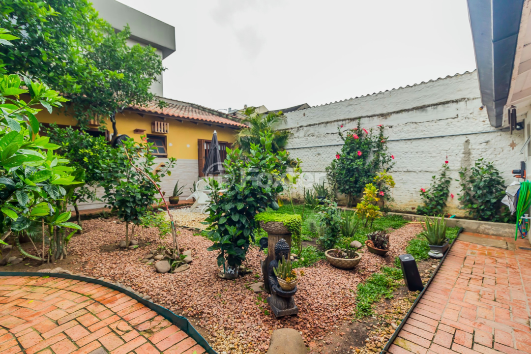 Casa à venda com 3 quartos, 105m² - Foto 13